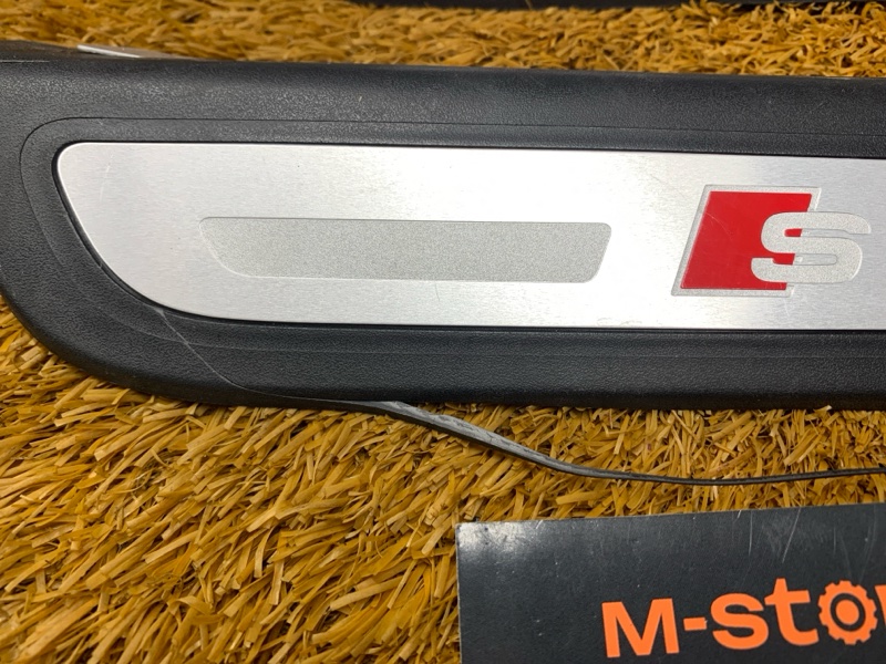 Накладка на порог салона, 3500 рублей, Красноярск