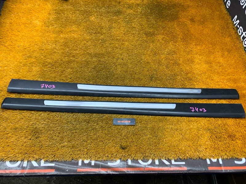 Накладка на порог салона, 3000 рублей, Красноярск