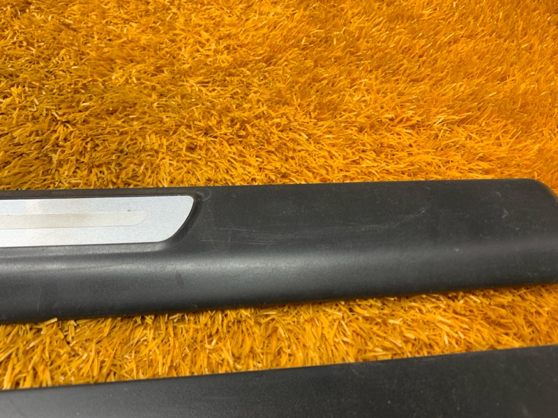 Накладка на порог салона, 3000 рублей, Красноярск