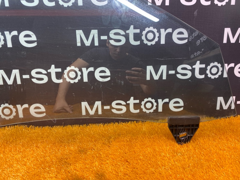 Стекло боковое, 800 рублей, Красноярск