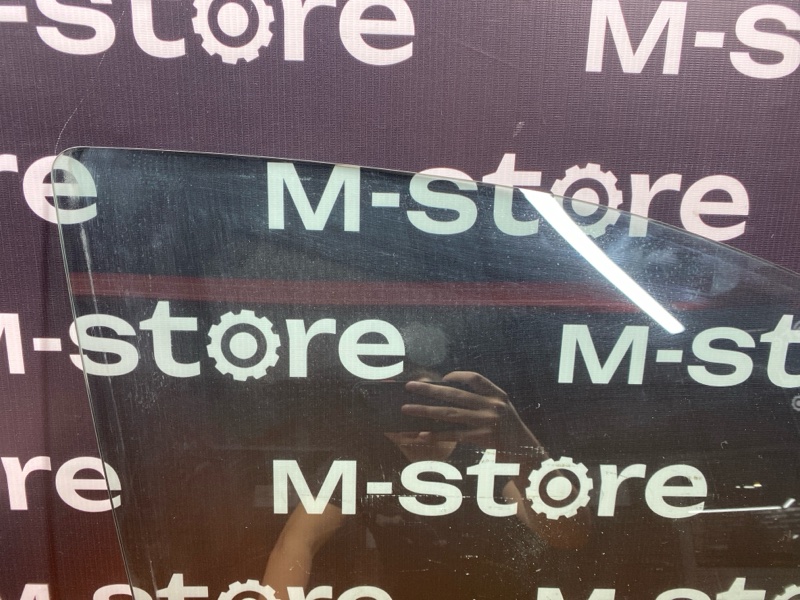 Стекло боковое, 700 рублей, Красноярск