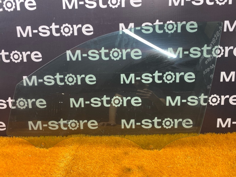 Стекло боковое, 1900 рублей, Красноярск