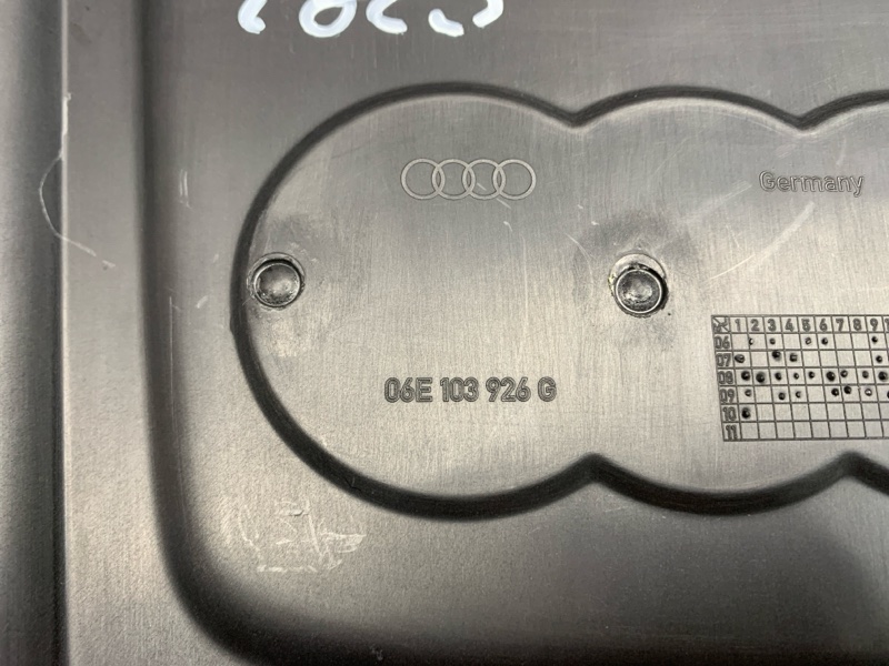 крышка двигателя, 900 рублей, Красноярск