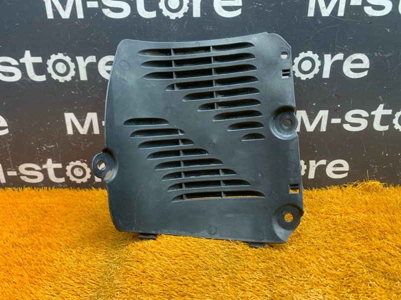 подкрылок, 300 рублей, Красноярск