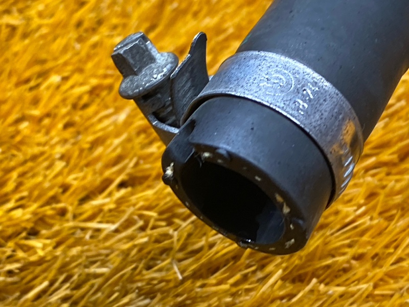 Патрубок системы охлаждения, 500 рублей, Красноярск