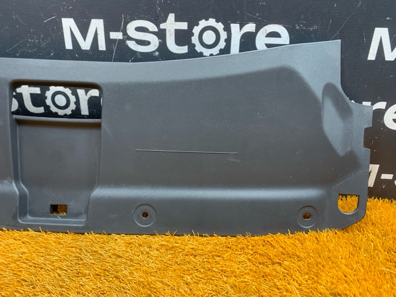 Накладка замка капота, 1500 рублей, Красноярск