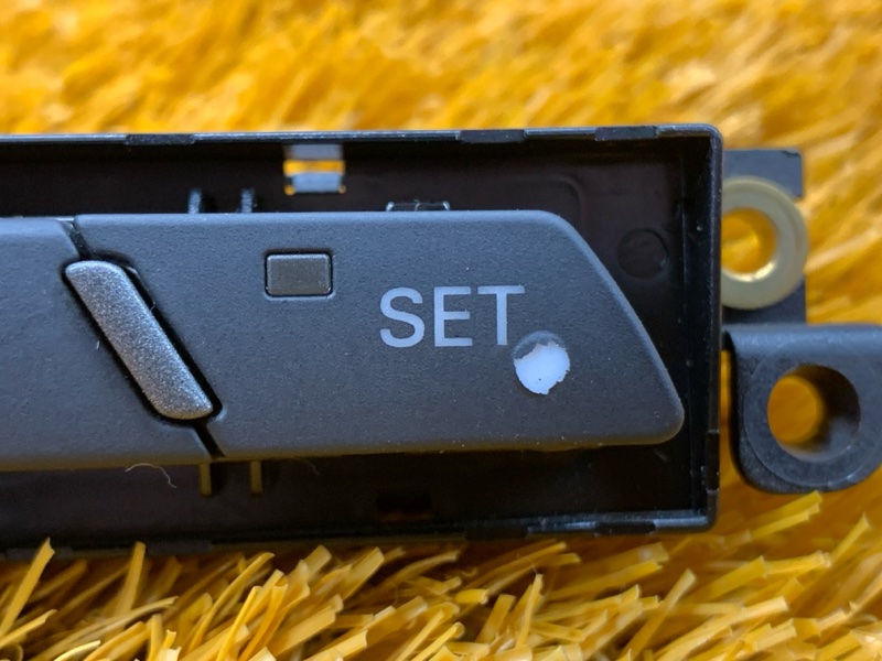 кнопка памяти сидений, 300 рублей, Красноярск