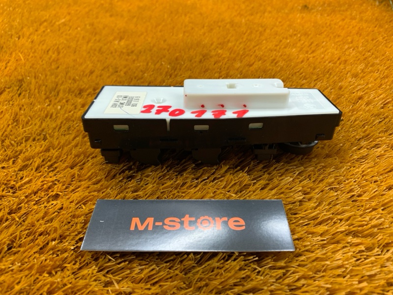 Блок управления стеклоподъемниками, 1000 рублей, Красноярск