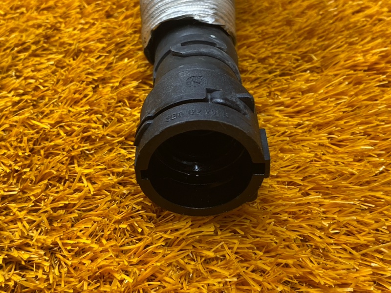 Патрубок системы охлаждения, 1700 рублей, Красноярск