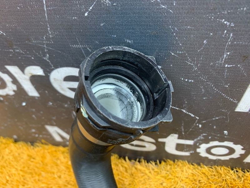 Патрубок радиатора нижний, 2000 рублей, Красноярск