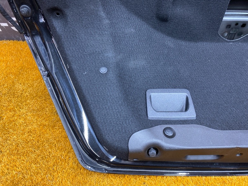 крышка багажника, 10000 рублей, Красноярск