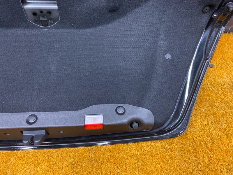 крышка багажника, 10000 рублей, Красноярск