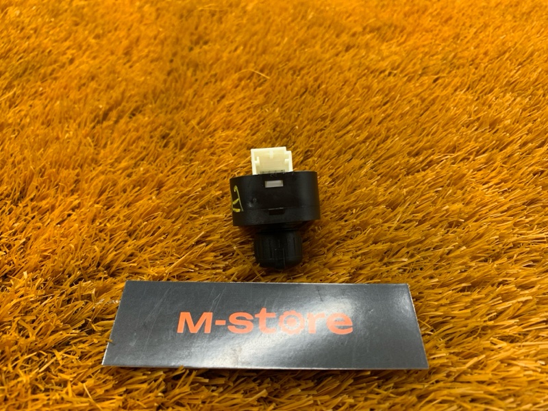 Кнопка регулировки зеркал, 300 рублей, Красноярск