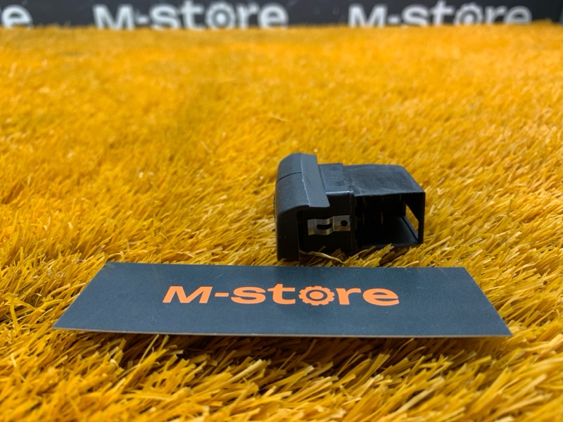 Кнопка центрального замка, 200 рублей, Красноярск