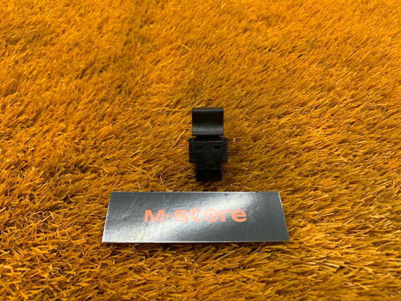 кнопка стеклоподъемника, 500 рублей, Красноярск