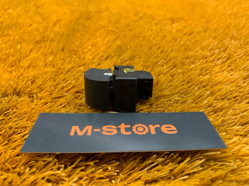 кнопка стеклоподъемника, 500 рублей, Красноярск