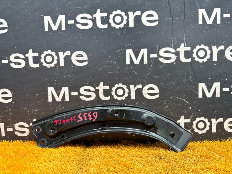 кронштейн фары, 2000 рублей, Красноярск