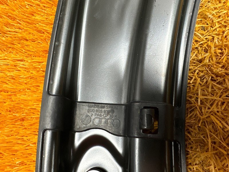 кронштейн фары, 2000 рублей, Красноярск