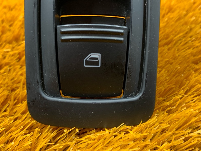 кнопка стеклоподъемника, 500 рублей, Красноярск