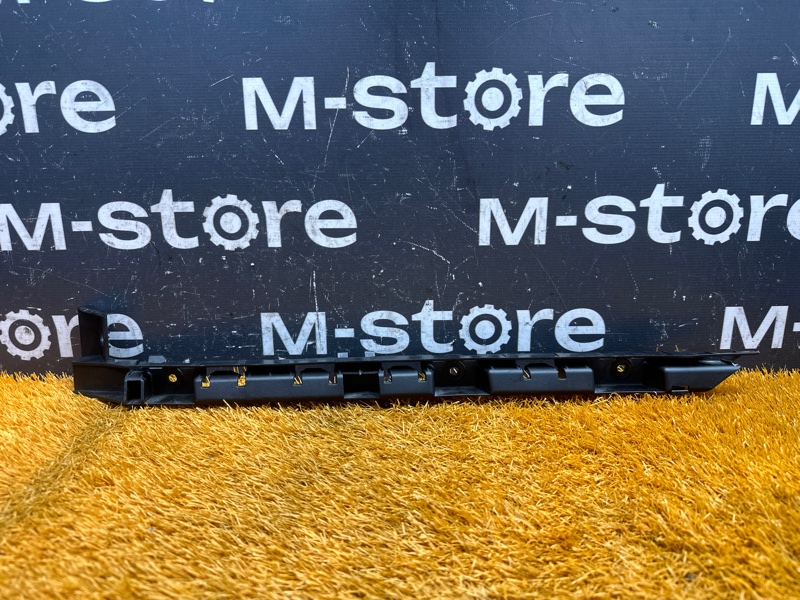 крепление бампера, 500 рублей, Красноярск