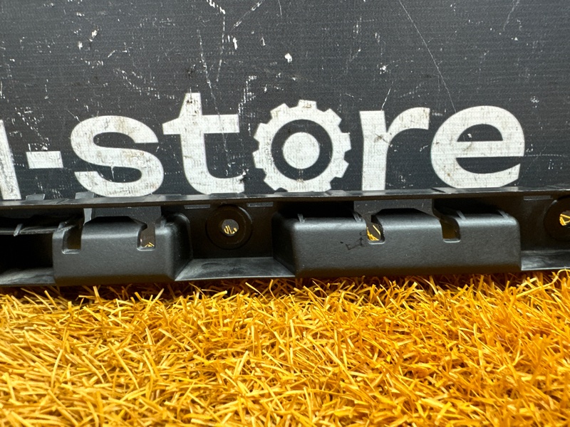 крепление бампера, 500 рублей, Красноярск