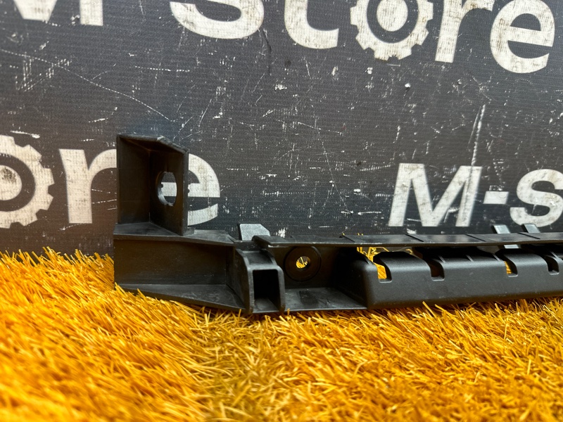 крепление бампера, 500 рублей, Красноярск