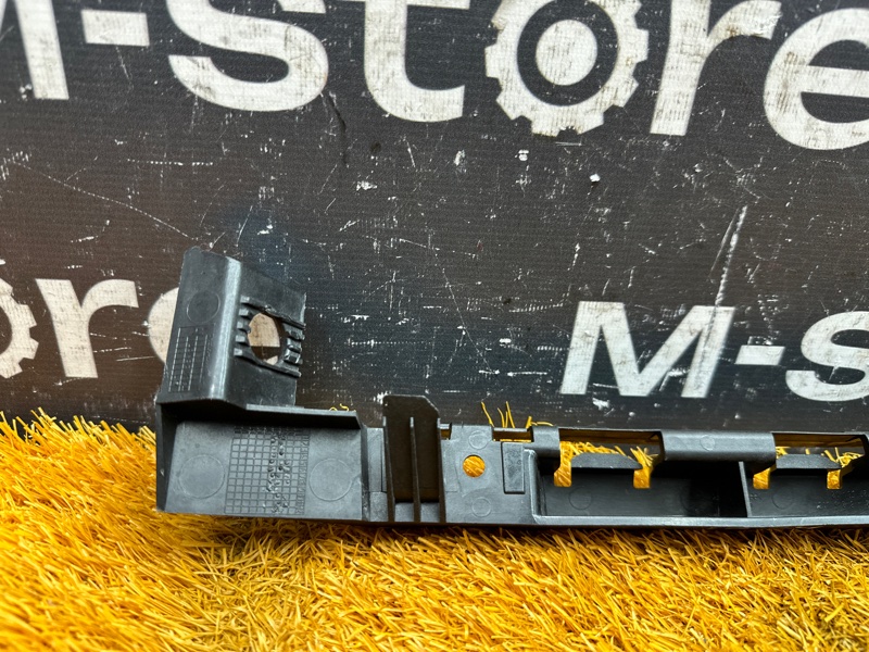 крепление бампера, 500 рублей, Красноярск