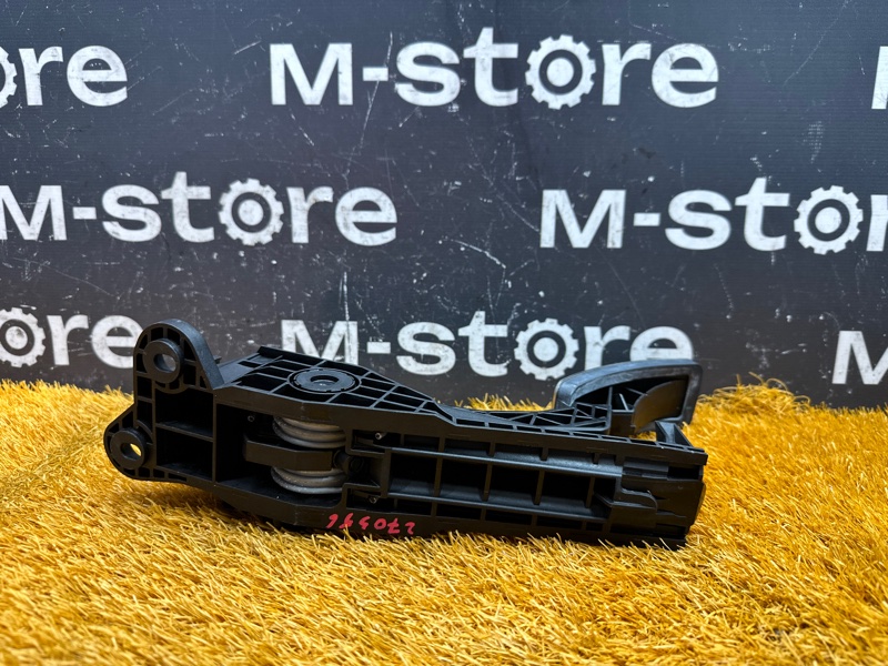 педаль газа, 1000 рублей, Красноярск