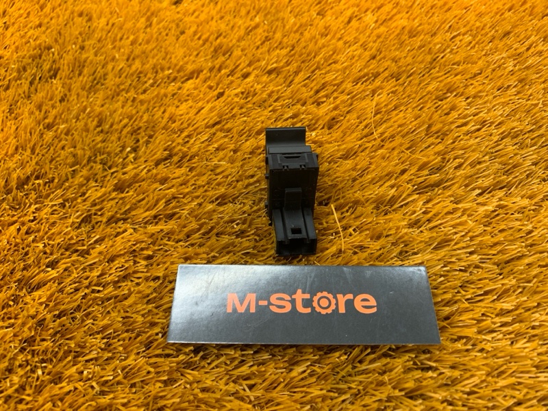 кнопка стеклоподъемника, 300 рублей, Красноярск