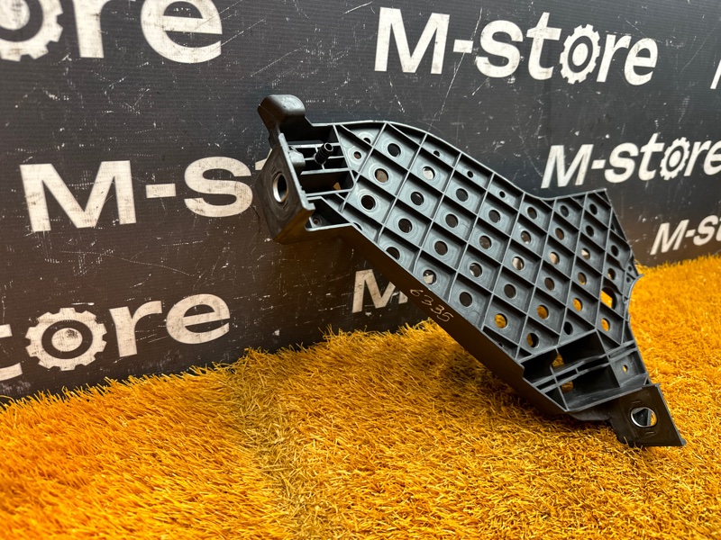 кронштейн фары, 4000 рублей, Красноярск