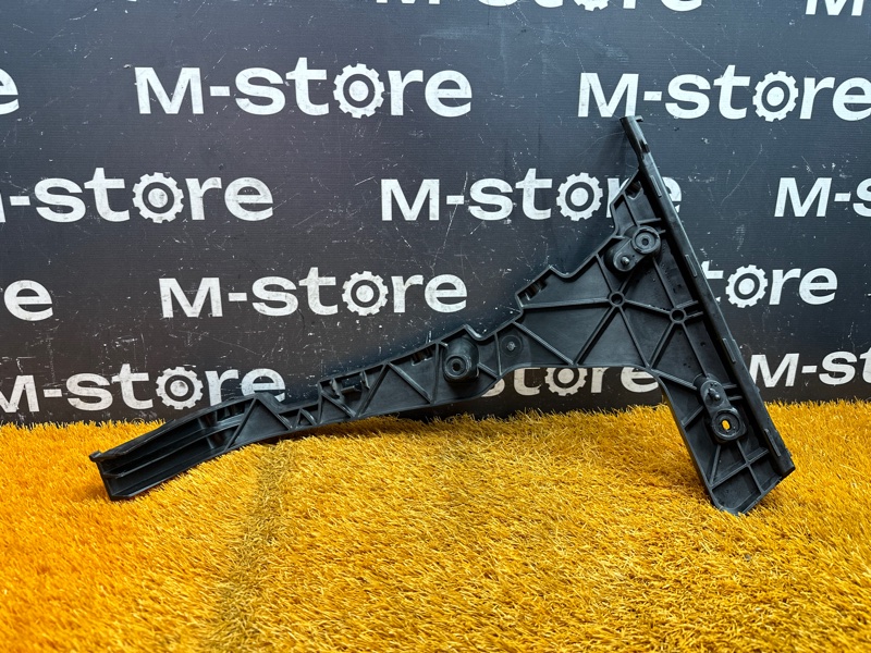 крепление бампера, 1800 рублей, Красноярск