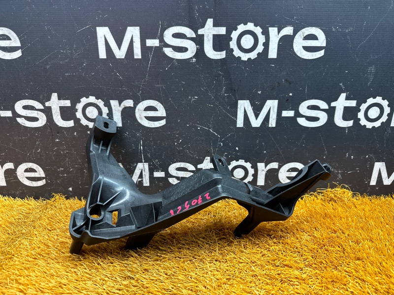 крепление бампера, 1200 рублей, Красноярск