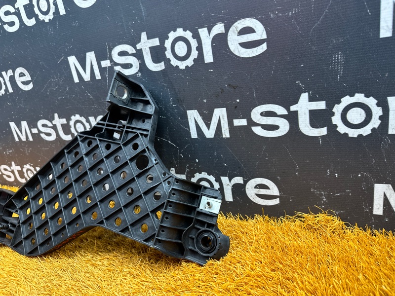 кронштейн фары, 5000 рублей, Красноярск