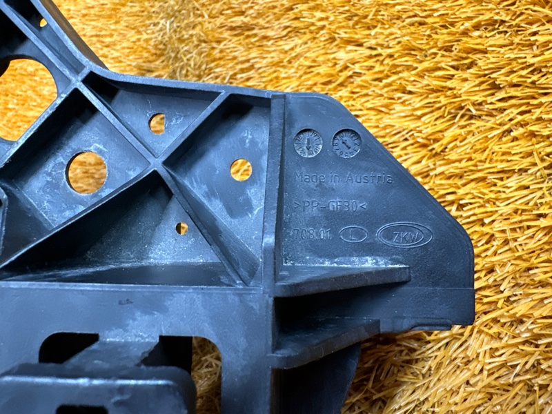 кронштейн фары, 5000 рублей, Красноярск