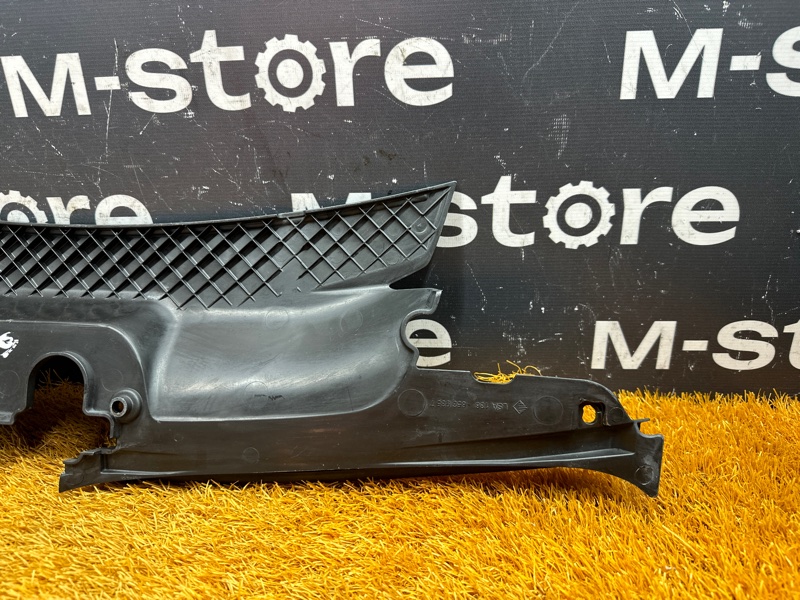 Накладка замка капота, 1500 рублей, Красноярск