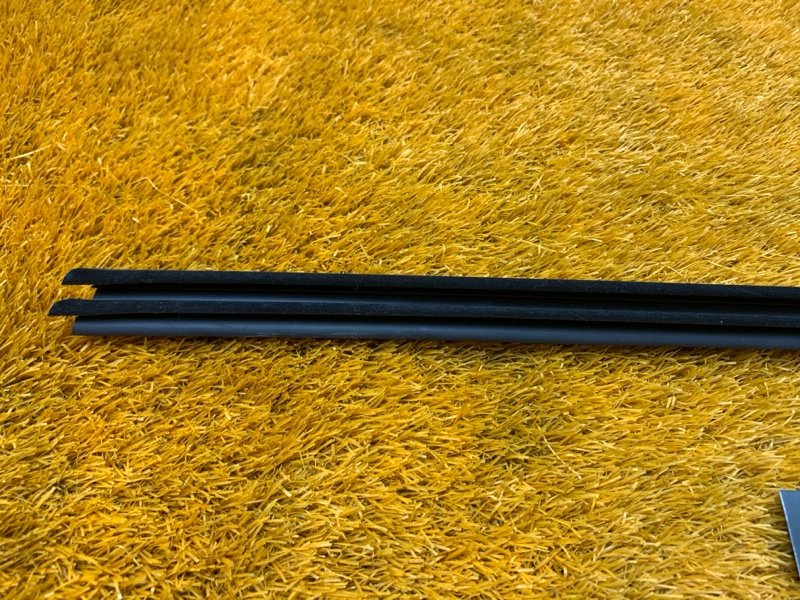 уплотнитель стекла двери, 500 рублей, Красноярск