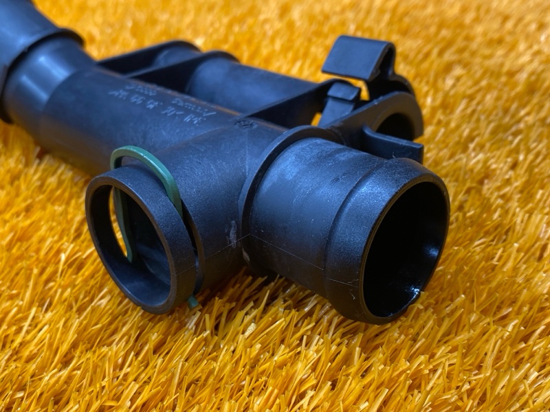 Патрубок системы охлаждения, 700 рублей, Красноярск