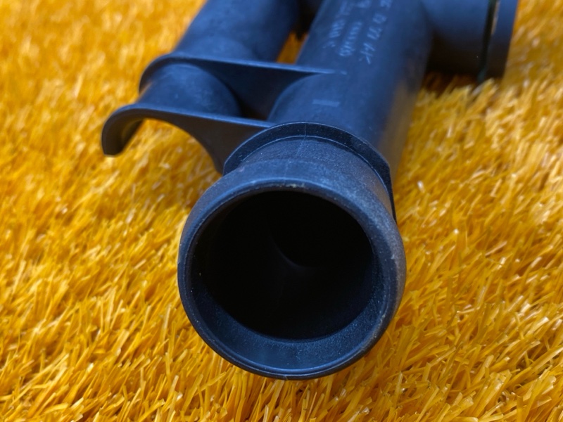 Патрубок системы охлаждения, 700 рублей, Красноярск