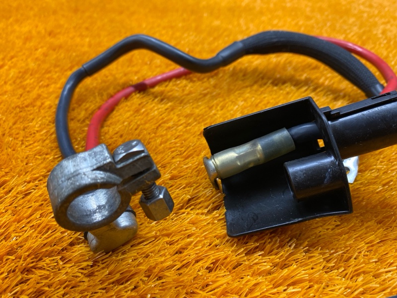 Клемма аккумулятора плюс, 500 рублей, Красноярск