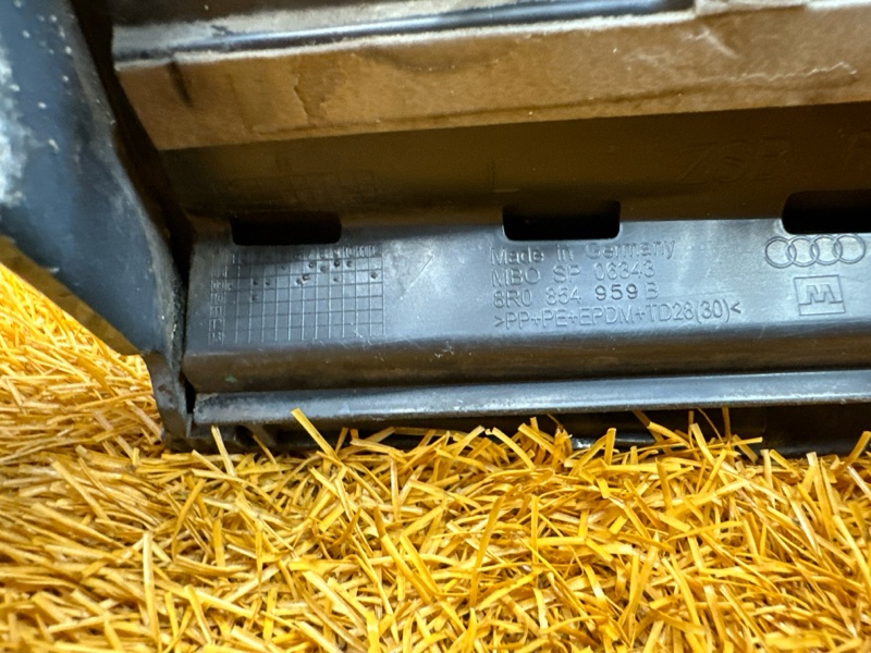 молдинг на крыло, 2500 рублей, Красноярск