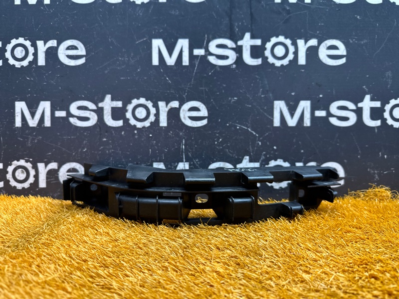 крепление бампера, 600 рублей, Красноярск