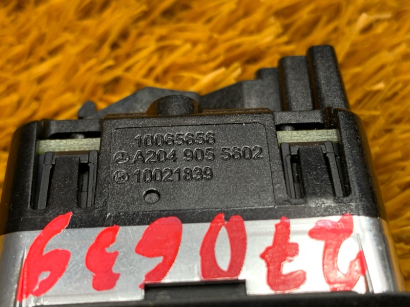 Кнопка открывания багажника, 1000 рублей, Красноярск