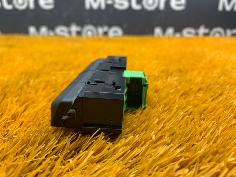 кнопка памяти сидений, 600 рублей, Красноярск