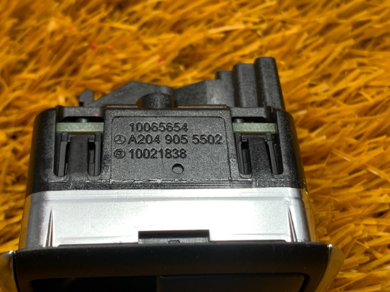 кнопка стеклоподъемника, 300 рублей, Красноярск