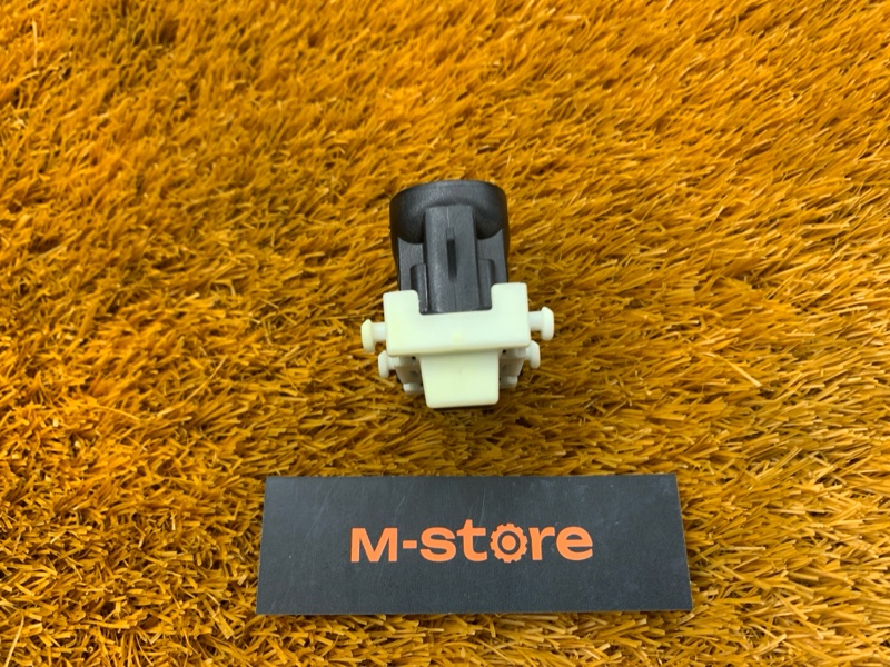 кнопка стеклоподъемника, 300 рублей, Красноярск