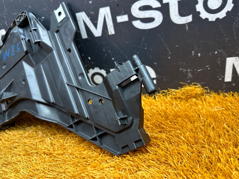 кронштейн фары, 800 рублей, Красноярск