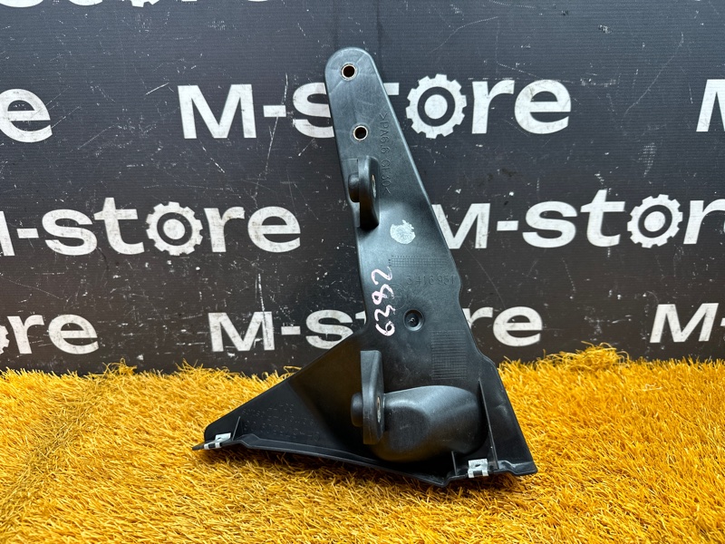 крепление бампера, 900 рублей, Красноярск