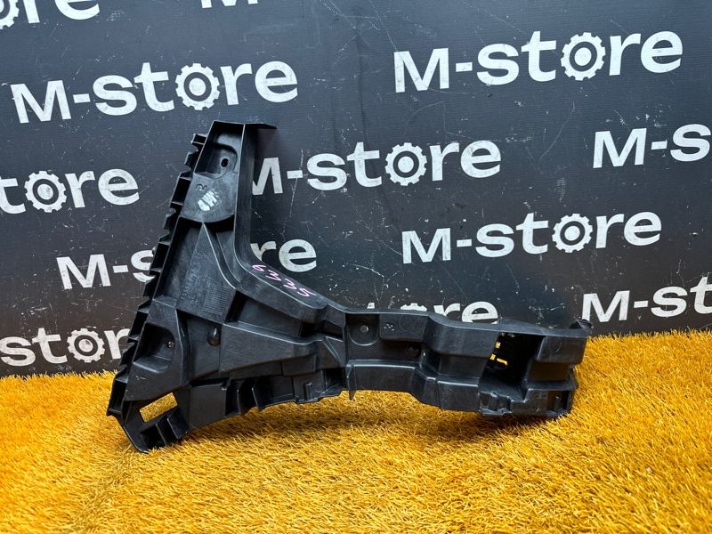 крепление бампера, 1400 рублей, Красноярск