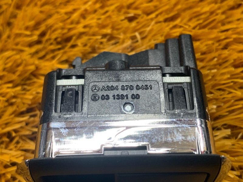 кнопка стеклоподъемника, 500 рублей, Красноярск