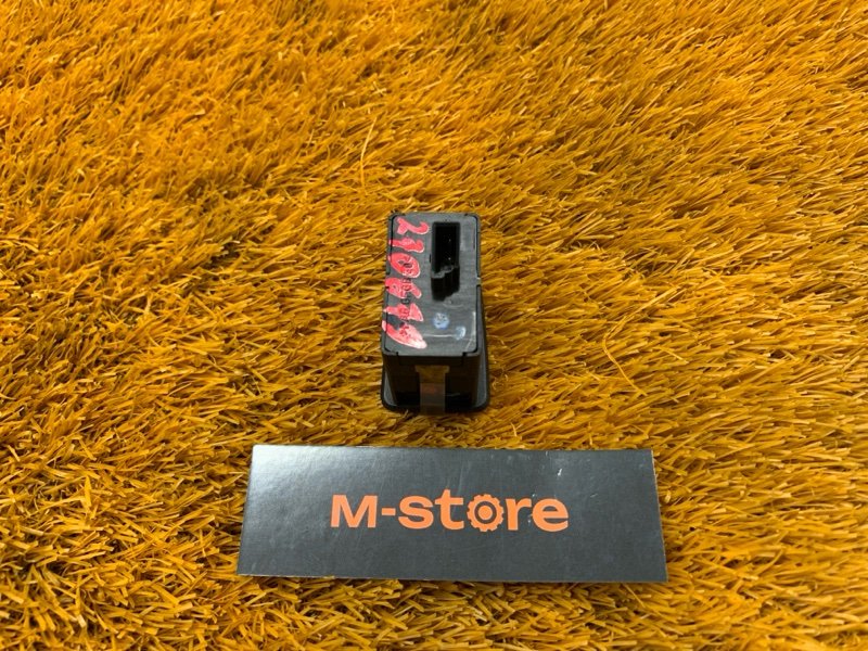 кнопка стеклоподъемника, 500 рублей, Красноярск